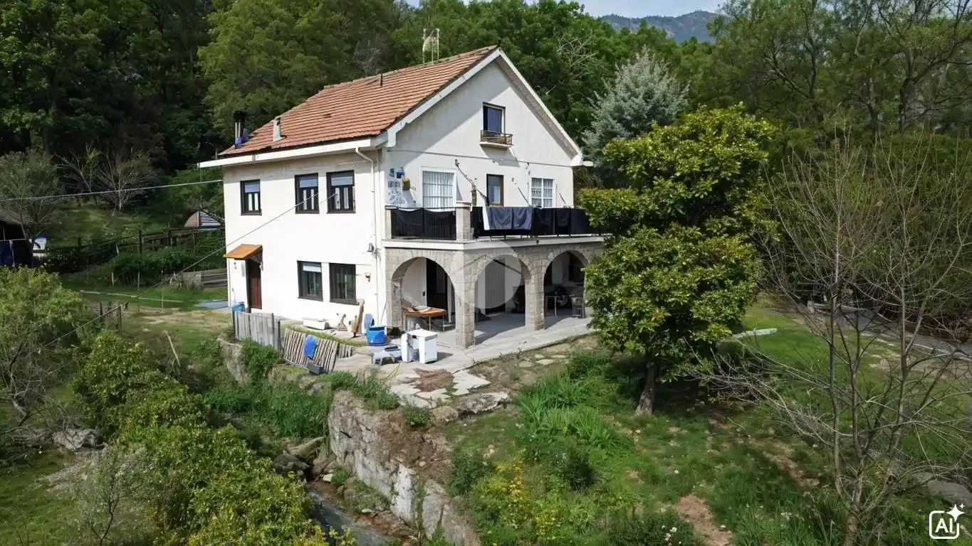 Villa in vendita a Val della Torre