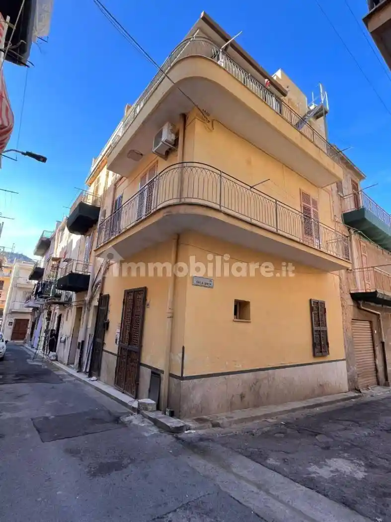 Casa indipendente in vendita a Bagheria