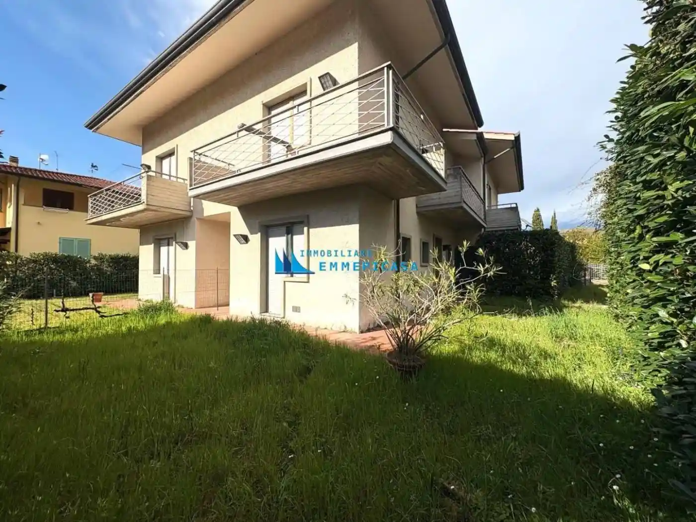 Villetta a schiera in vendita a Massa