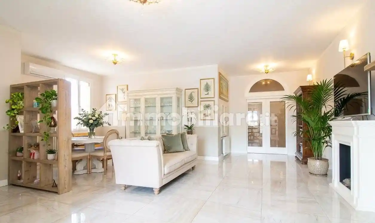 Appartamento in vendita a Casalecchio di Reno