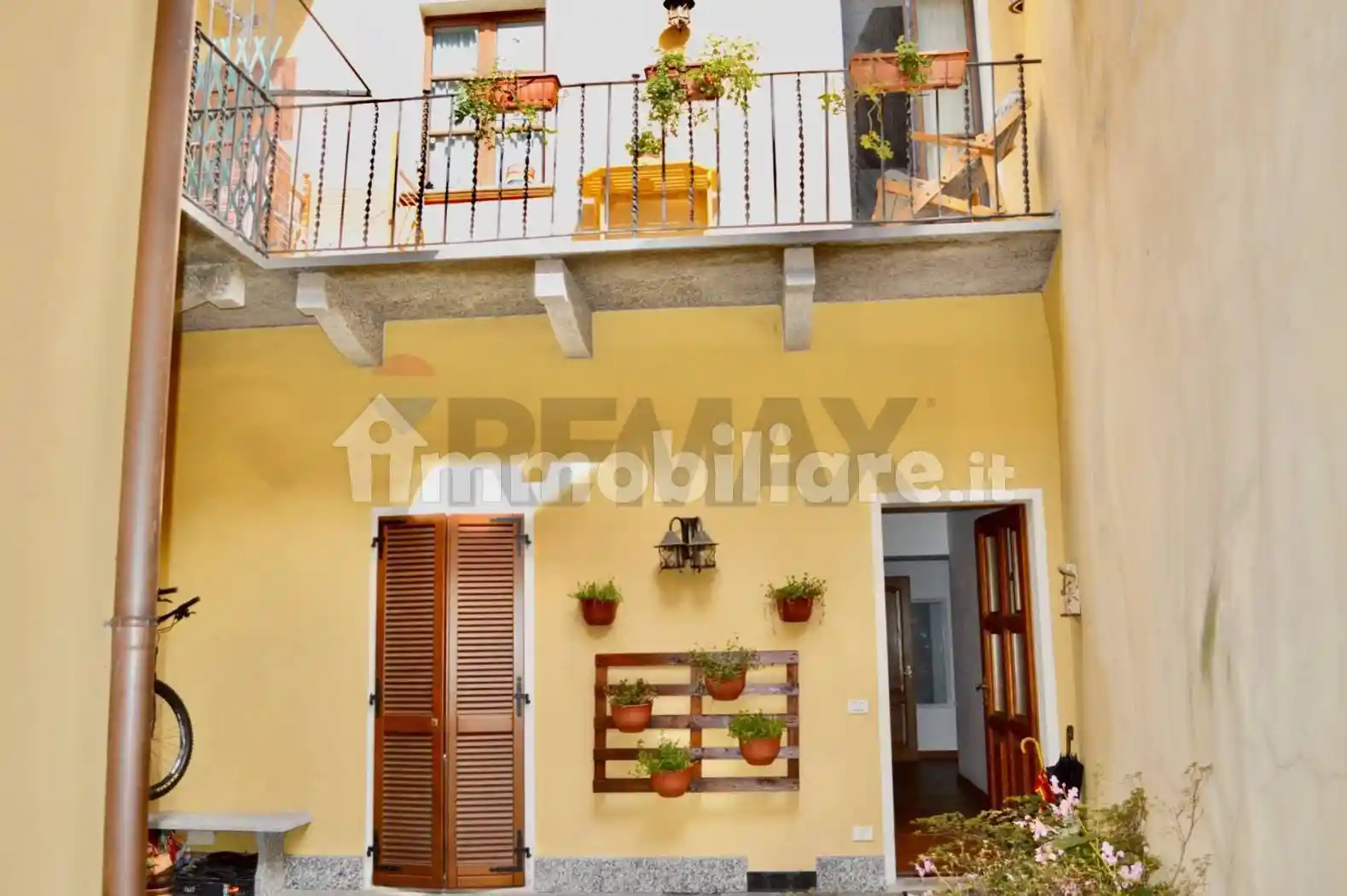 Casa indipendente in vendita a Cannobio