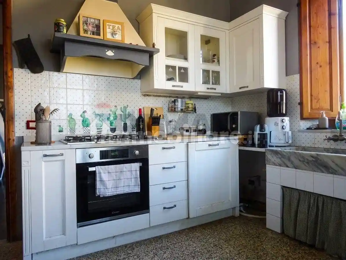 Casa indipendente in vendita a Borgo a Mozzano