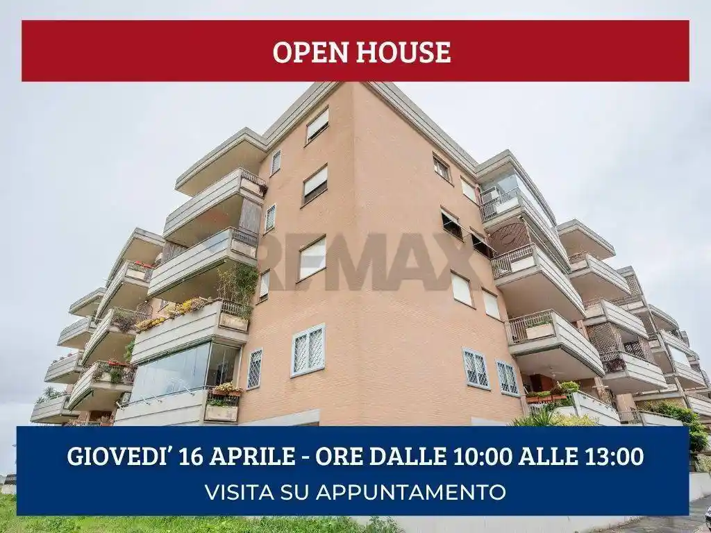Appartamento in vendita a Roma