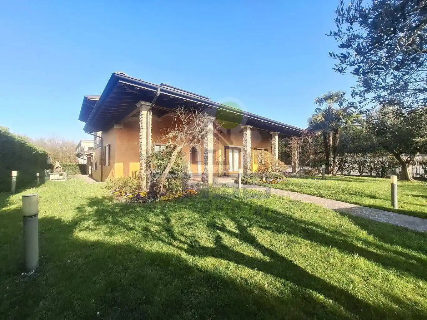 Villa in vendita a Castelvetro Piacentino