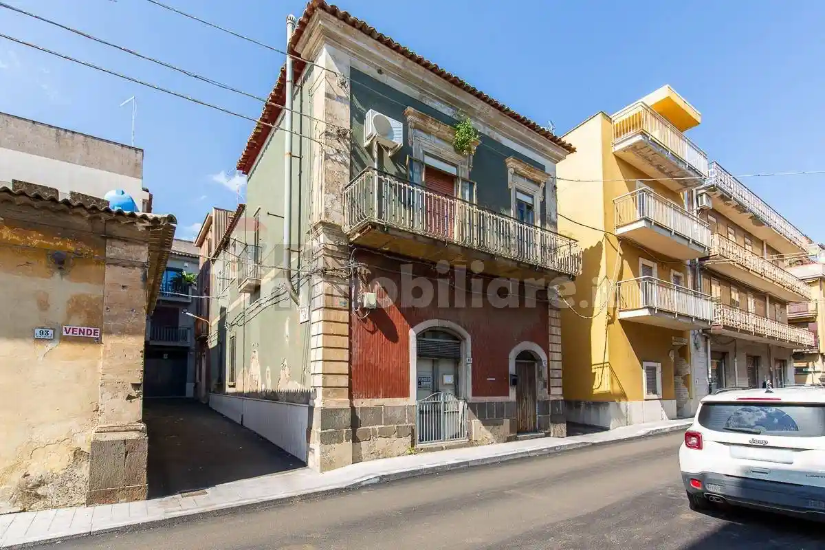 Casa indipendente in vendita a Carlentini