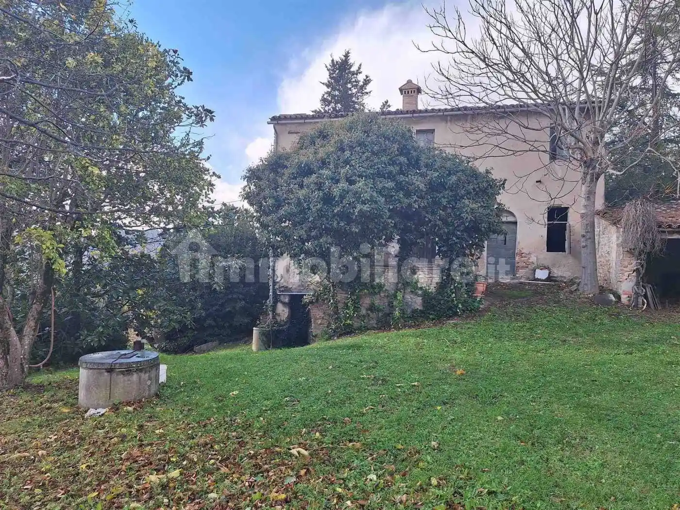 Rustico - Casale in vendita a Treia