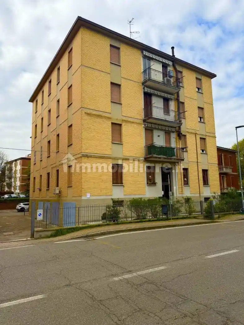 Appartamento in vendita a Casalecchio di Reno