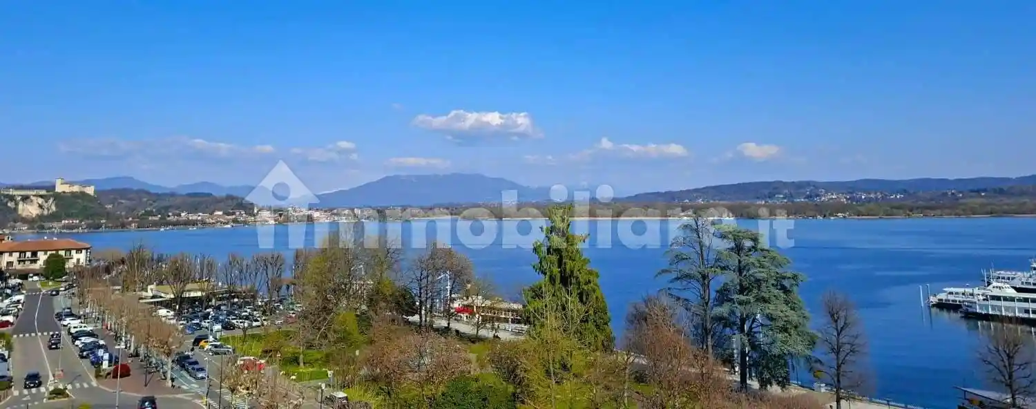 Appartamento in affitto a Arona