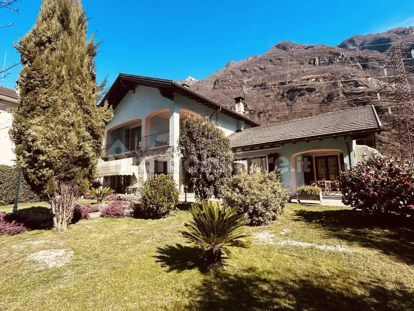 Villa in vendita a Crodo