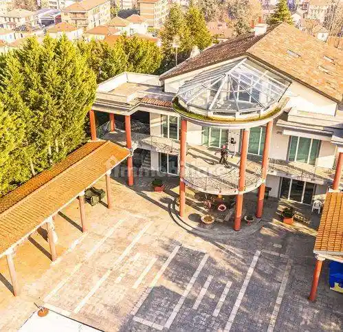 Villa in vendita a Asti