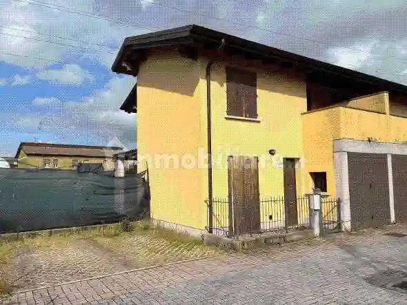 Villetta a schiera - foto 2