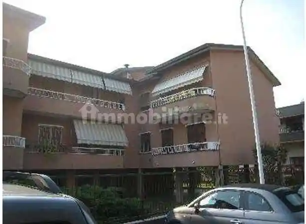 Appartamento in vendita a Seregno