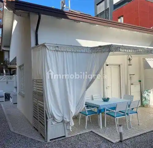 Villa in vendita a Lignano Sabbiadoro