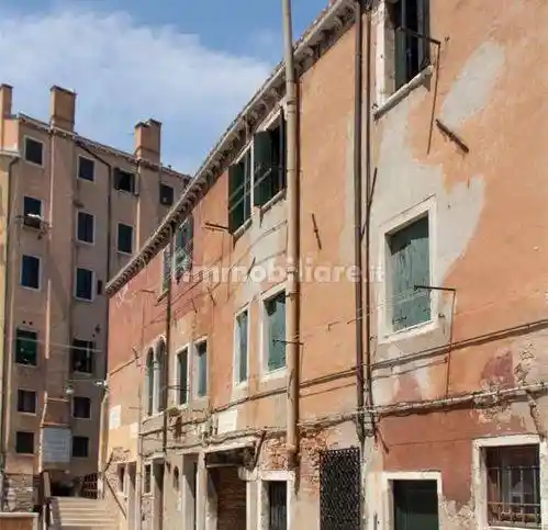 Appartamento in vendita a Venezia