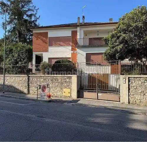 Villa in vendita a Vittorio Veneto