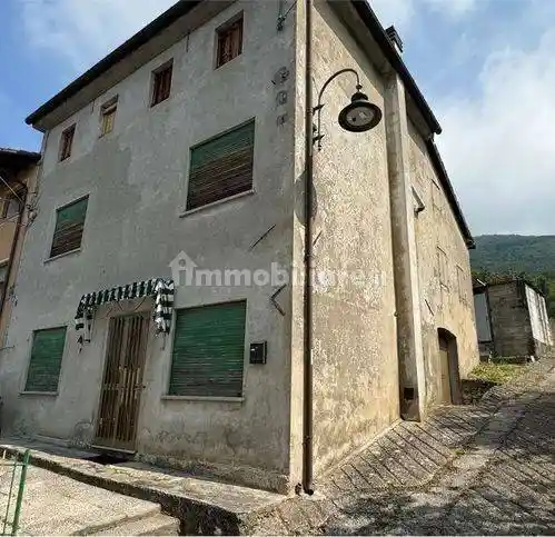 Casa indipendente in vendita a Sarmede