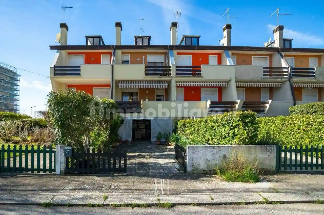Villetta a schiera - foto 2