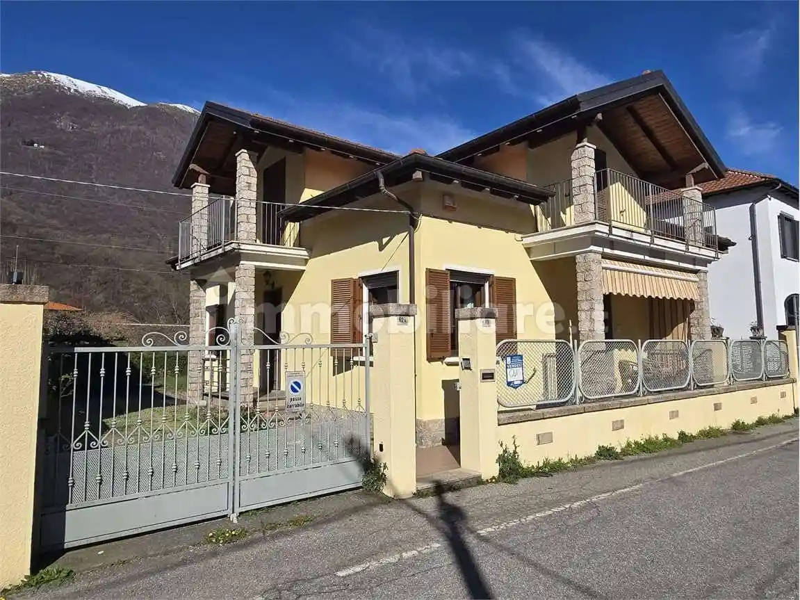 Villa in vendita a Gravellona Toce