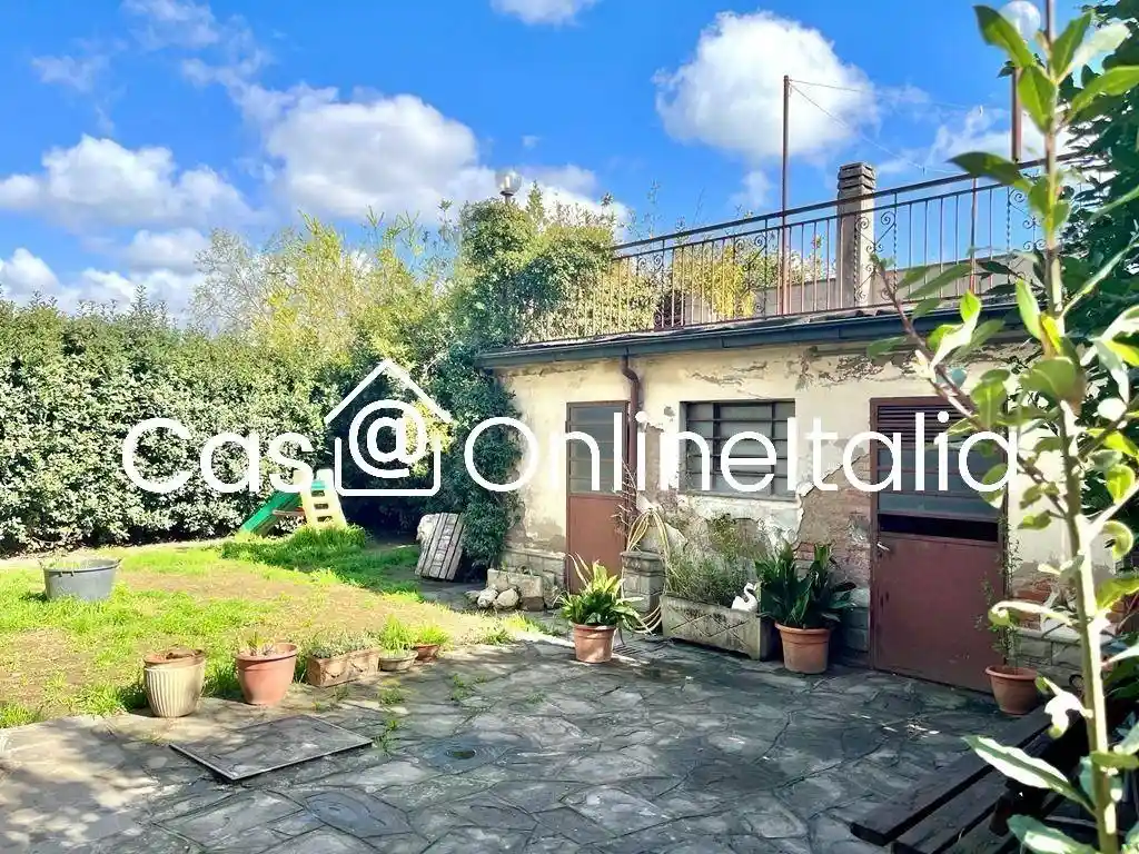 Villa in vendita a Prato