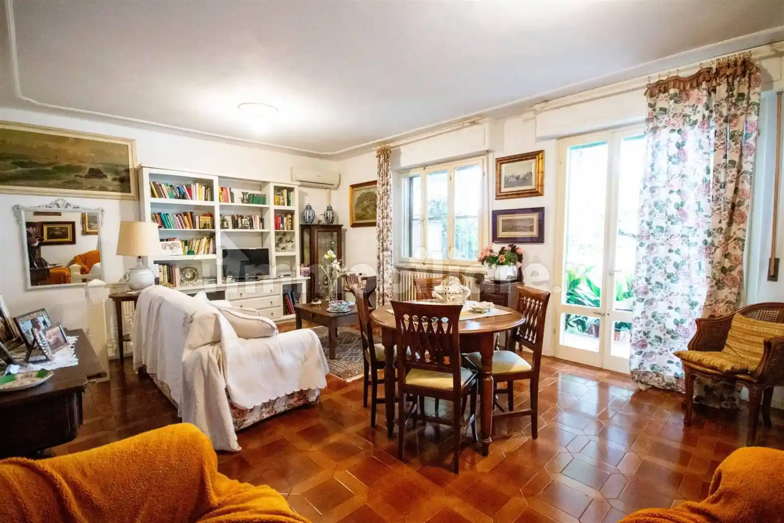 Appartamento in vendita a Cecina