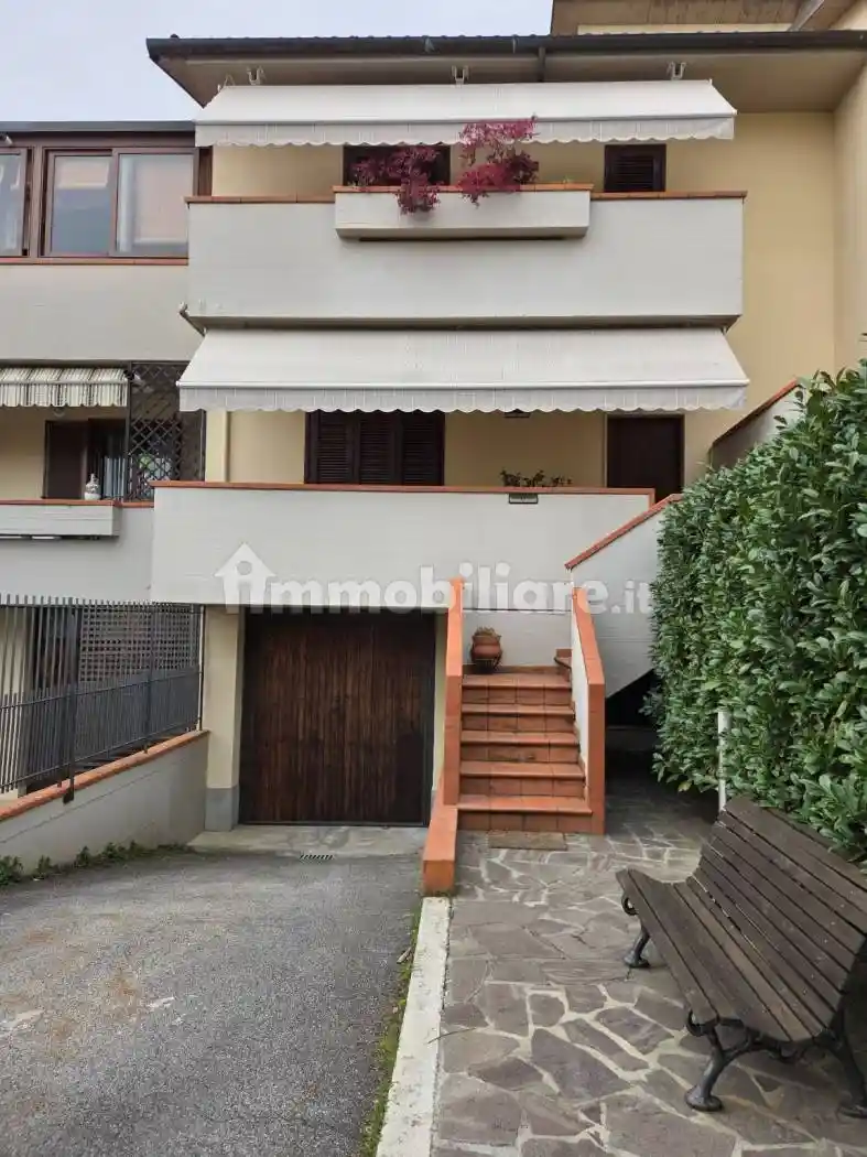 Villetta a schiera in vendita a Poggio a Caiano