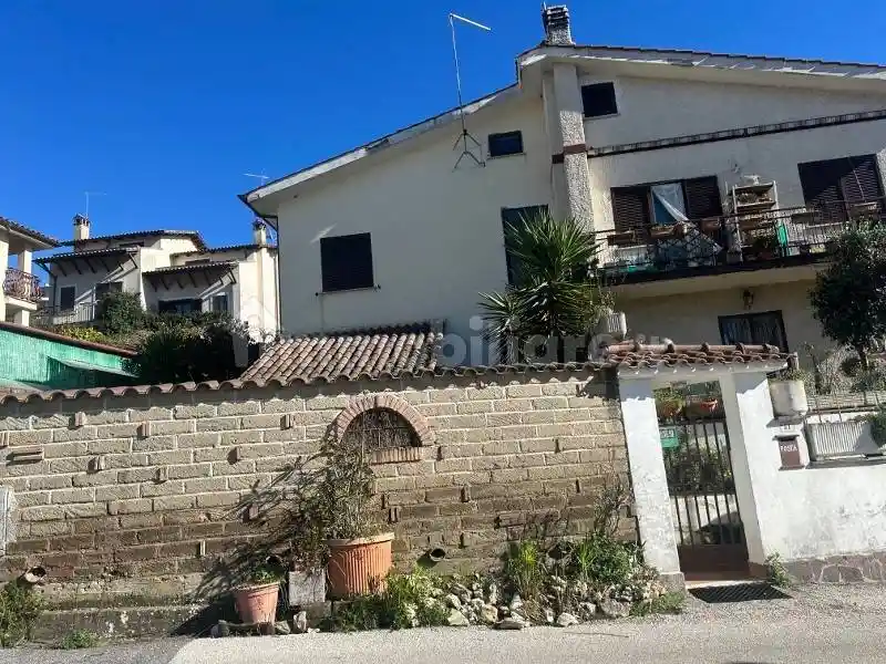 Casa indipendente in vendita a Sacrofano