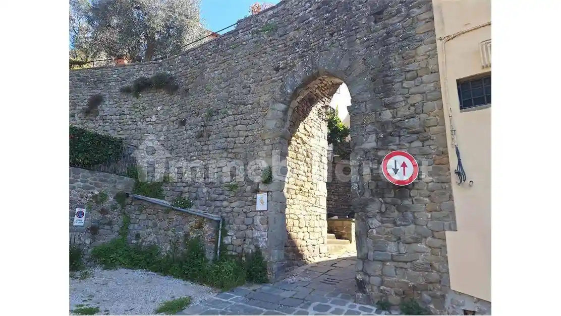 Appartamento in vendita a Massa e Cozzile