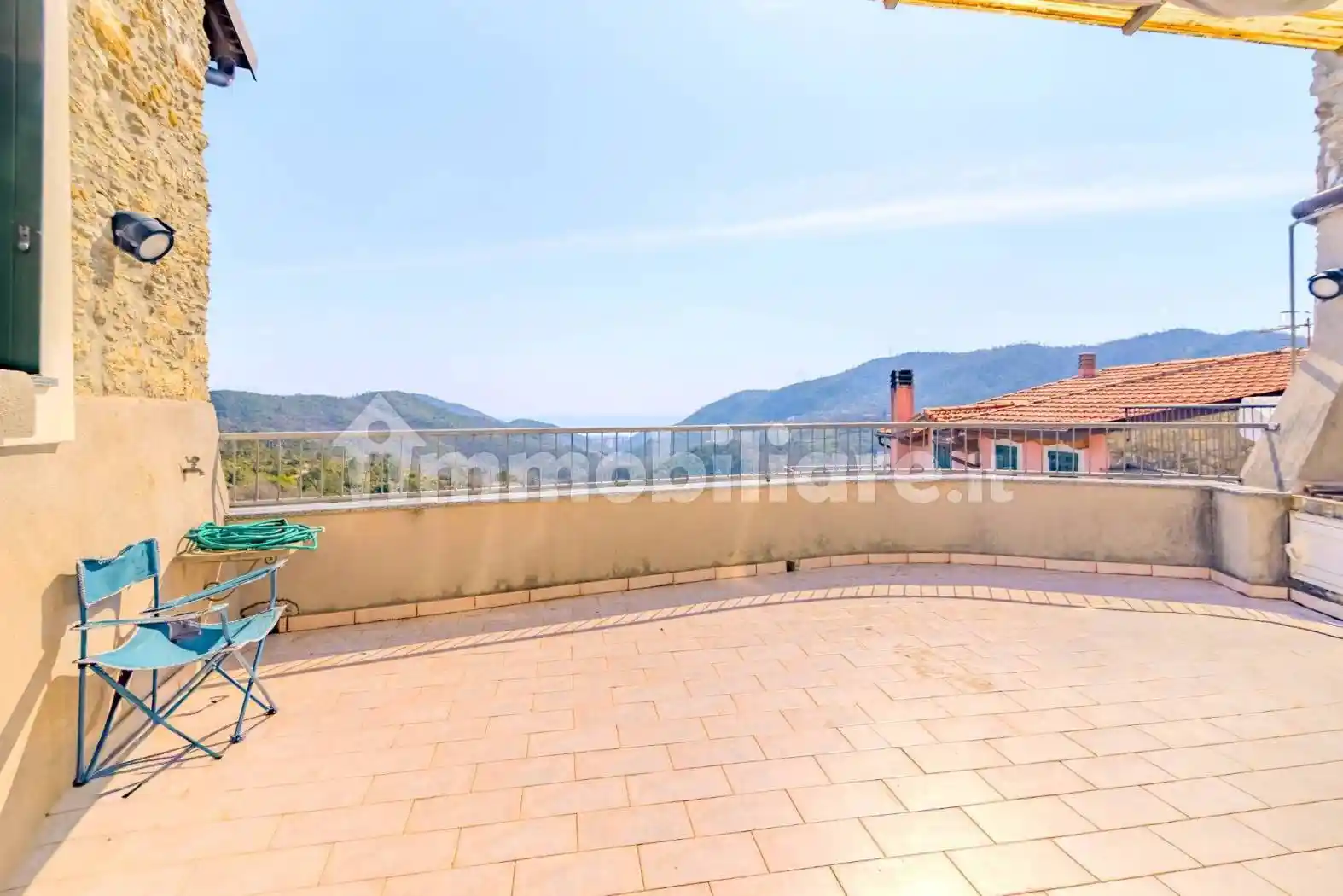 Appartamento in vendita a Pietra Ligure