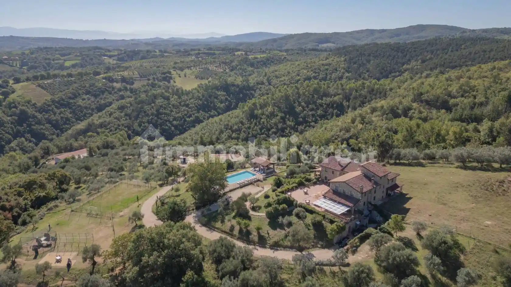 Rustico - Casale in vendita a San Venanzo