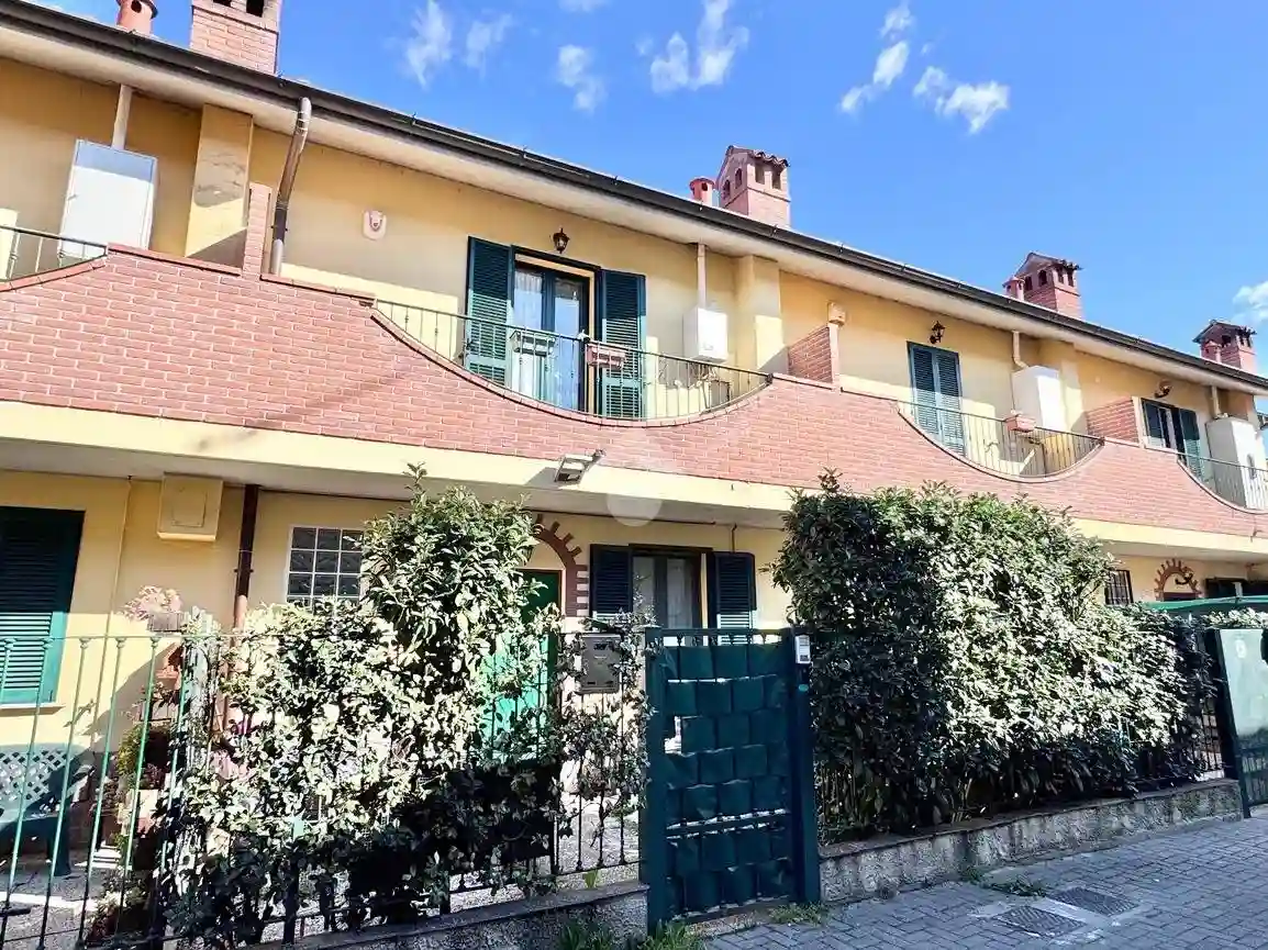 Villetta a schiera - foto 2