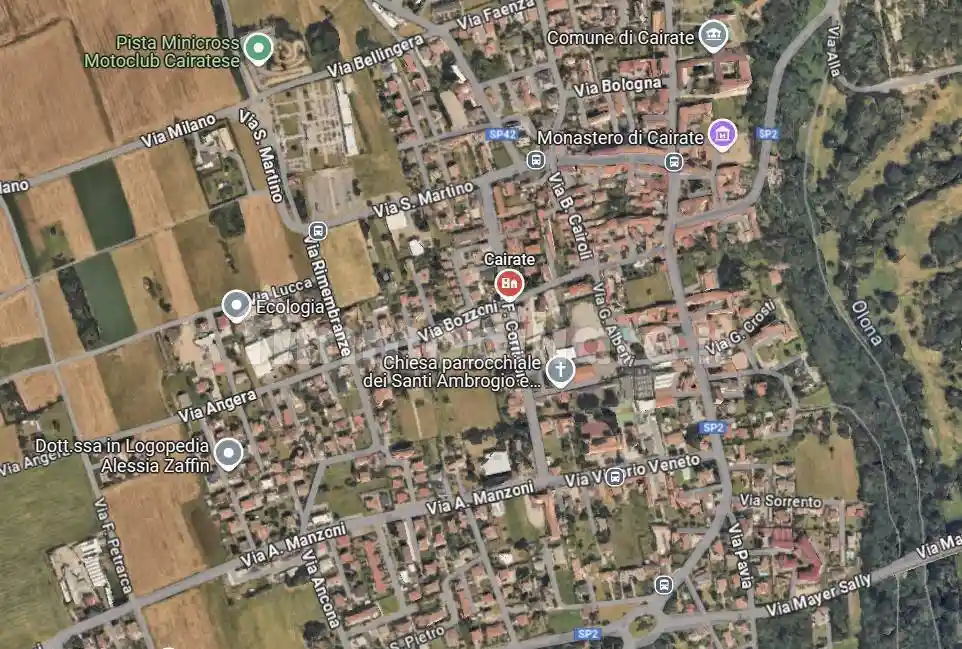 Palazzo - Stabile in vendita a Cairate