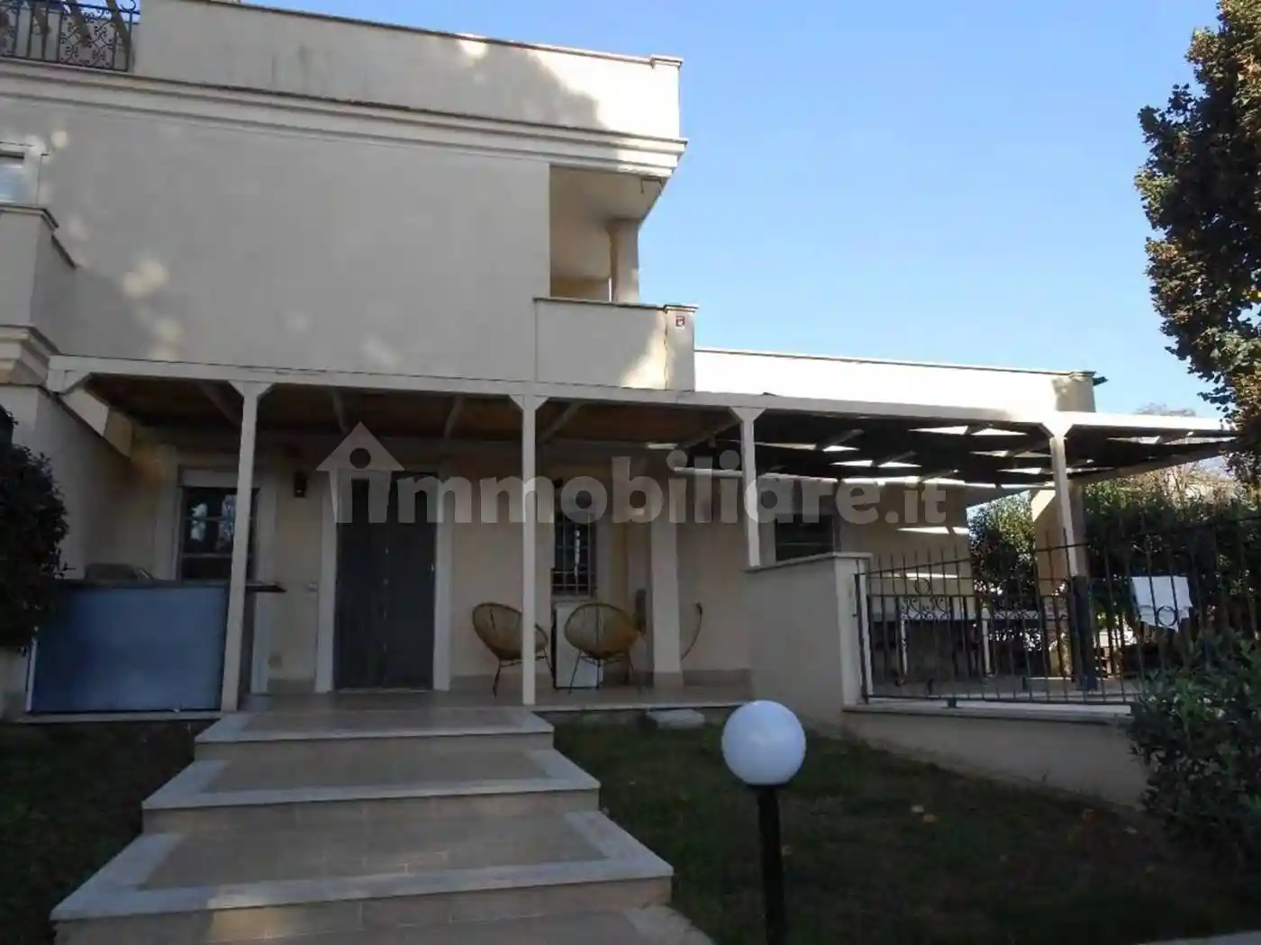 Villa in vendita a Genzano di Roma