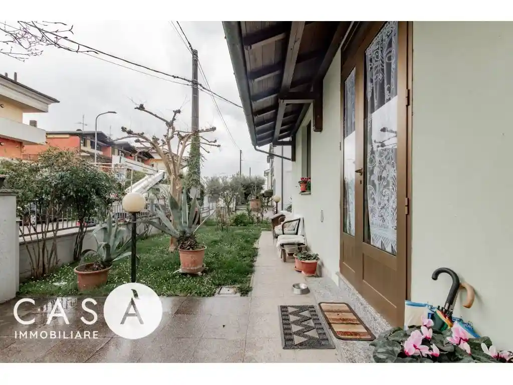 Casa indipendente in vendita a Forlì