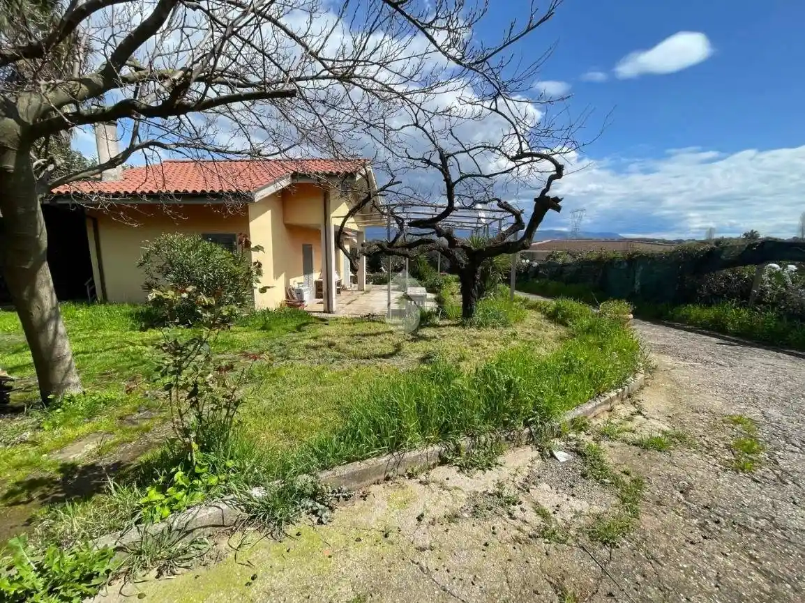 Casa indipendente in vendita a San Cesareo