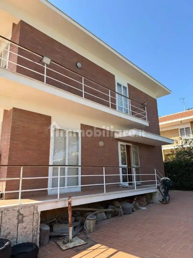 Villa in vendita a Santa Marinella
