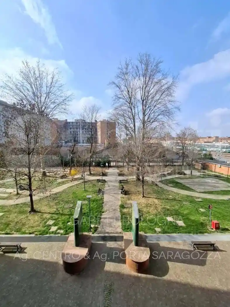 Appartamento in vendita a Bologna