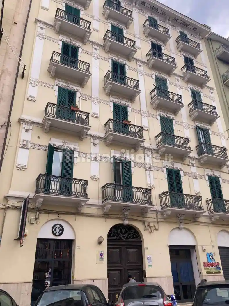 Appartamento in vendita a Taranto