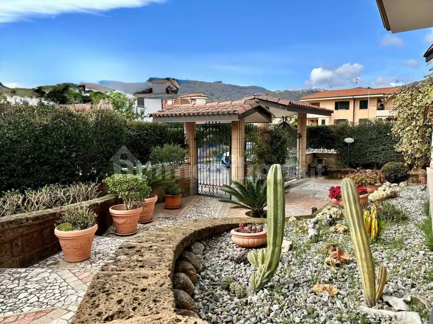 Villa in vendita a Montepaone