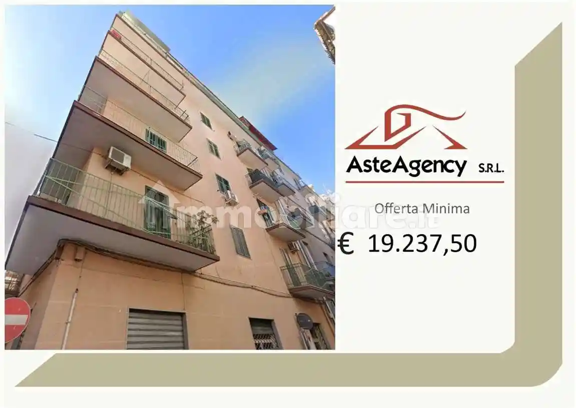 Appartamento in vendita a Taranto