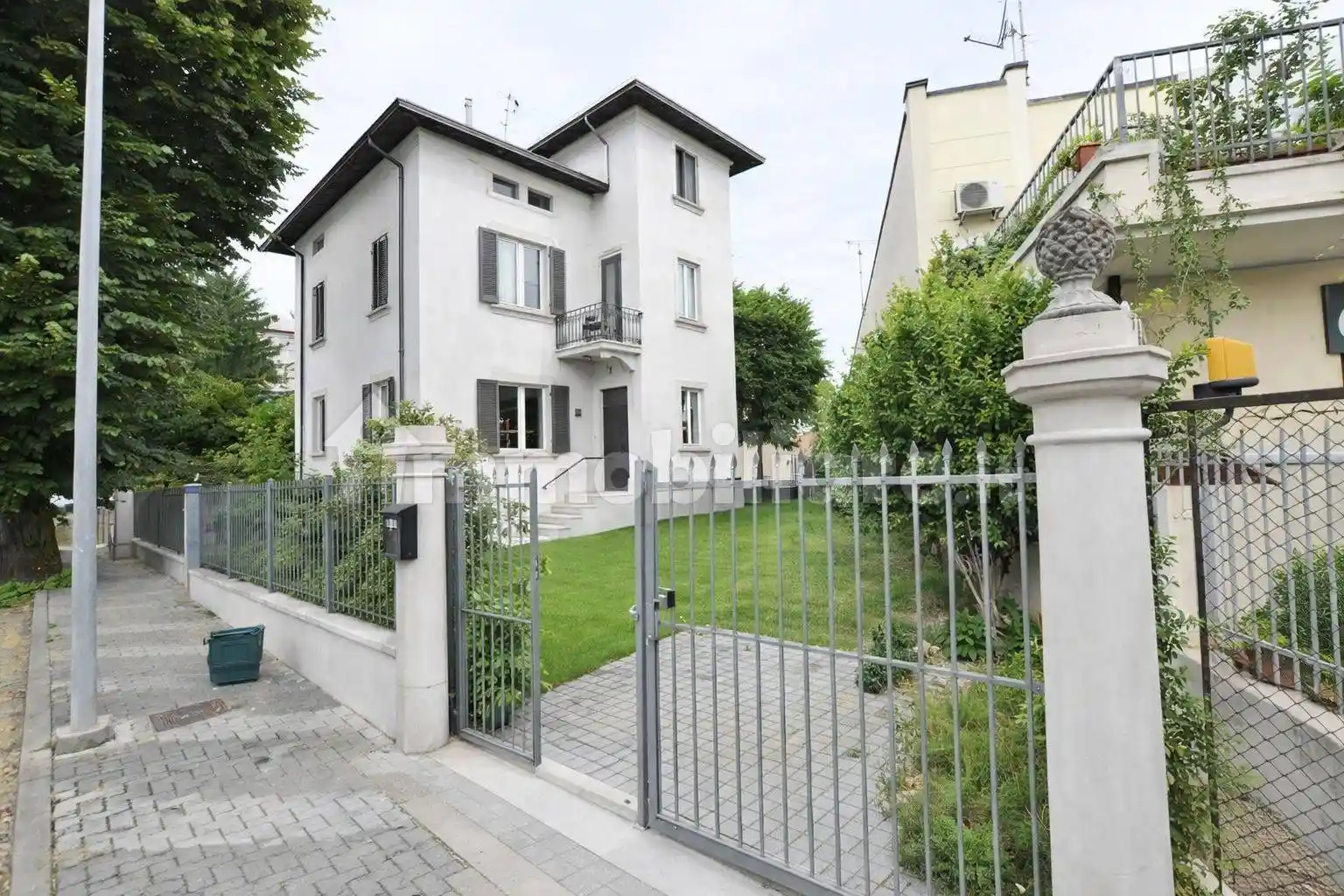 Villa in vendita a Fidenza