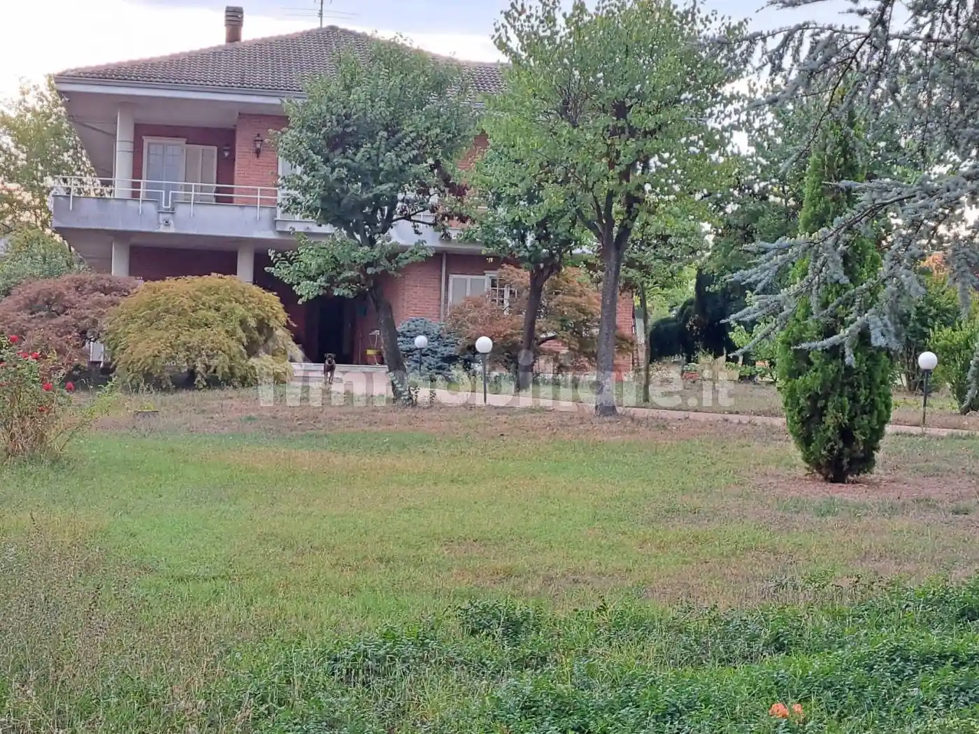 Casa indipendente in vendita a Valenza