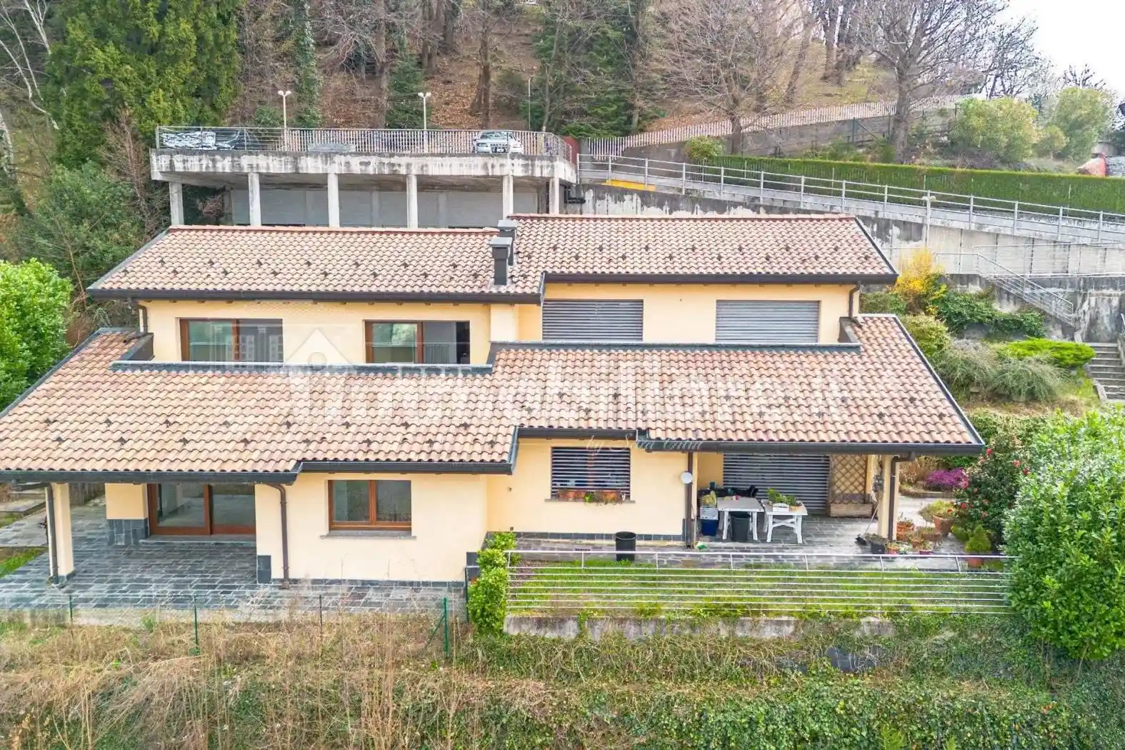 Villa in vendita a Brunate