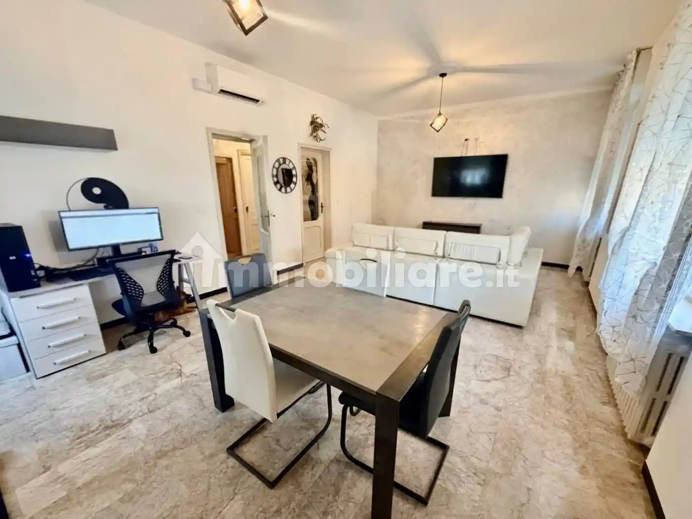 Appartamento in vendita a Piacenza