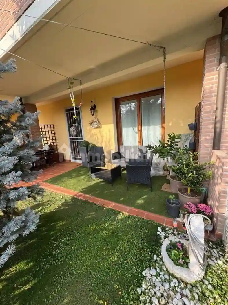 Villetta a schiera - foto 2