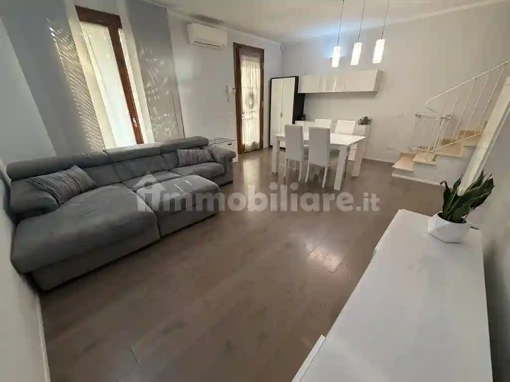 Villetta a schiera - foto 4