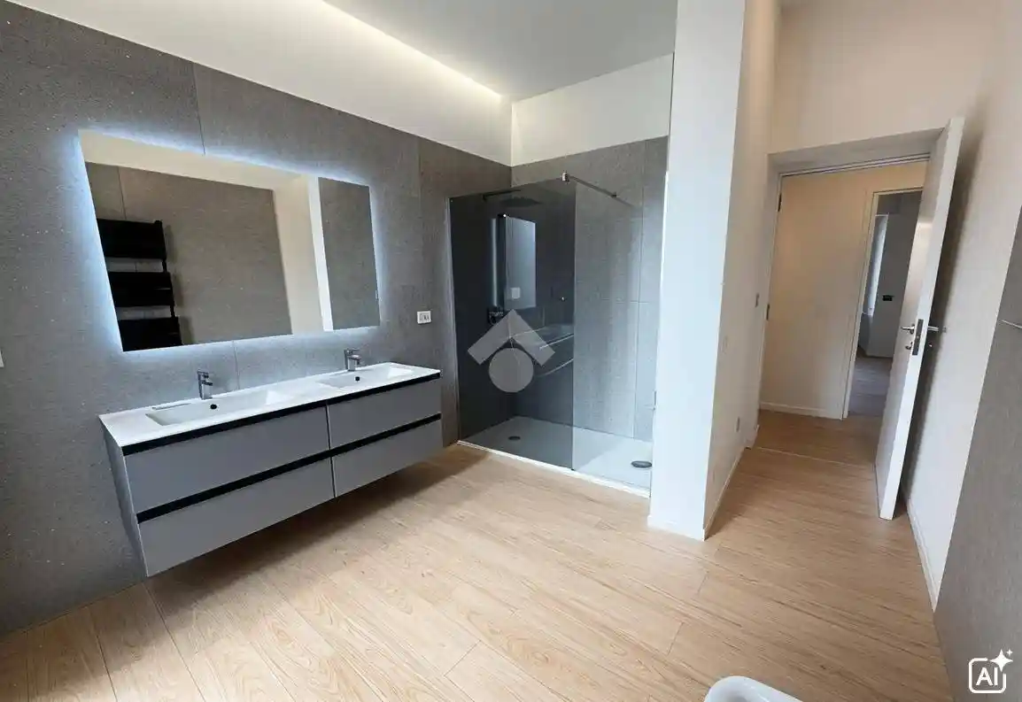 Appartamento in vendita a Seregno