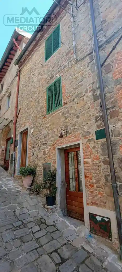 Casa indipendente in vendita a Pescia