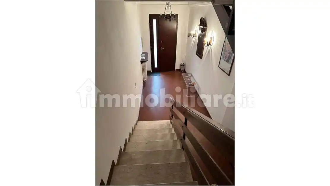 Casa indipendente in vendita a Ponte Buggianese