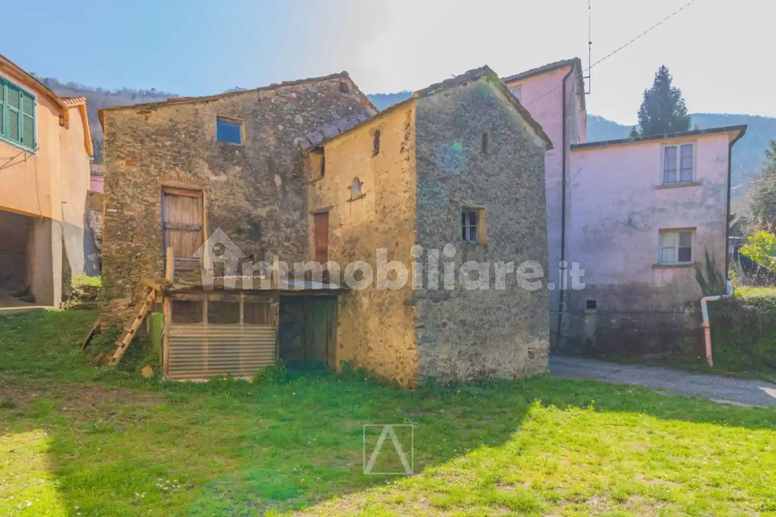 Rustico - Casale in vendita a Quiliano