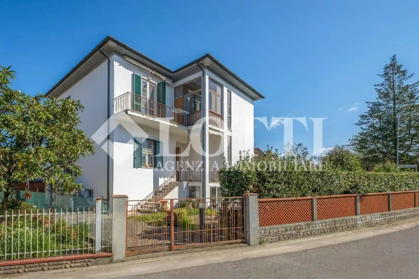 Casa indipendente in vendita a Pontedera